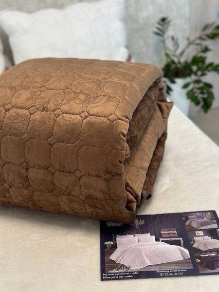 Стьобане покривало з подушками в комплекті &mdash; 200&times;220 см, 2 подушки 50&times;50 см. Велюр 3 STOGANE-POKRYVALO-200X220-VELIUR-3 фото
