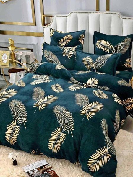 Комплект плюшевої постільної білизни з 4 наволочками &laquo;Emerald & Gold&raquo; &bull; Євро PLUSH-EMERALD-GOLD-4P фото