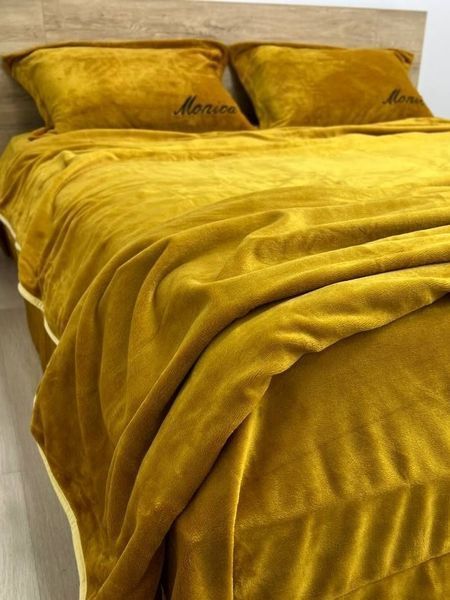 Комплект велюрового постельного белья Моника Медовое золото VELOUR-MONIKA-MEDOVE-ZOLOTO фото